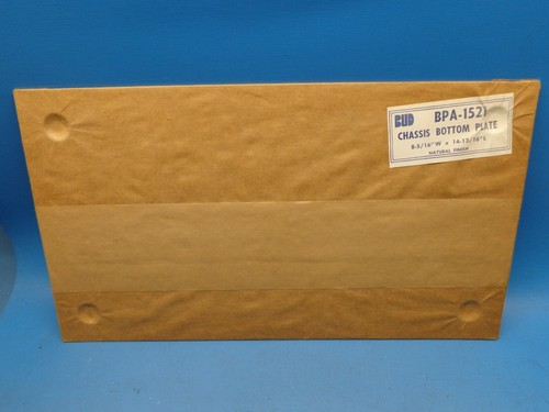 (13) piece Lot BPA-1521 BUD Aluminum Chassis Bottom Plates 8-5/16" W 14-13/16 L - Picture 1 of 2