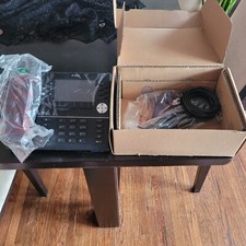 2 Mitel MiVoice 6930 IP Phone - 50006769