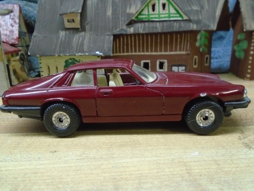 1984 JAGUAR XJS MODEL BY CORGI TOYS - Picture 5 of 7