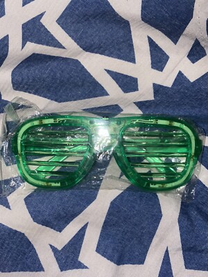 Light Up/Glow In Dark Sunglasses 