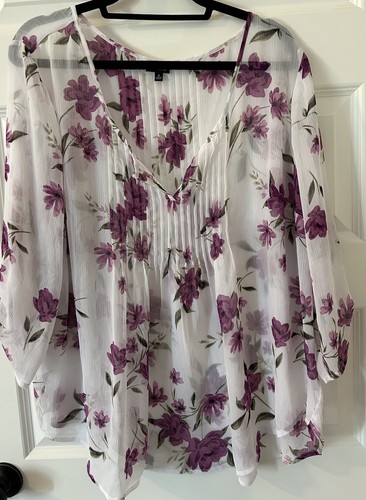 Torrid Sheer Floral Women's Blouse Plus Size 2 3/4 Sleeve White/ Purple - Picture 1 of 2