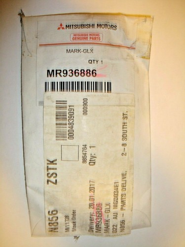 MITSUBISHI MARK-GLX #MR936886 Genuine part - Picture 3 of 4
