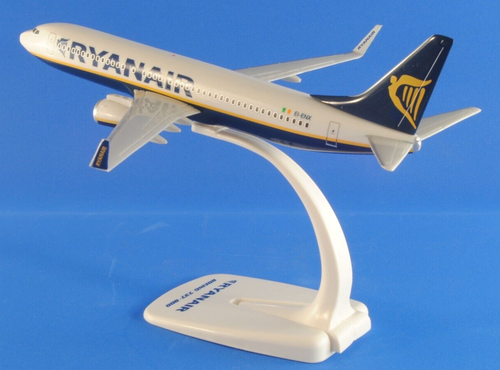HERPA 609395 Aereo modello Boeing B737-800 compagnia Ryanair 1:200 Snap-Fit - Foto 7 di 9