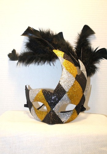 New Mardi Gras Mask Multi color several to choose from. W/free gift - Picture 10 of 10