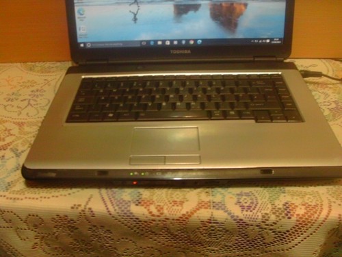 TOSHIBA SAT L300, Intel CPU T1600 @ 1.66. 160GB HDD. Win 10 Home (Ref; B3023.) - Picture 3 of 8