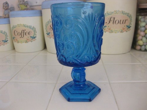 Vintage Imperial Cerulean Blue Pressed Water Wine Glass Goblet With Scrolls - Picture 4 of 7