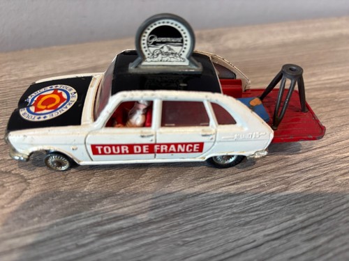 Corgi Toys Gift Set 13 Renault 16 Tour de France Paramount Original With Cyclist - Picture 12 of 22