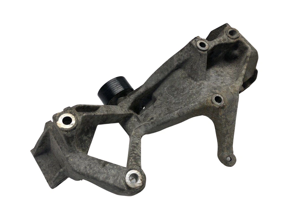 2011-2014 -- Volkswagen Touareg Engine Alternator Mount Bracket 3.6L 03H260087E - Image 3 of 4