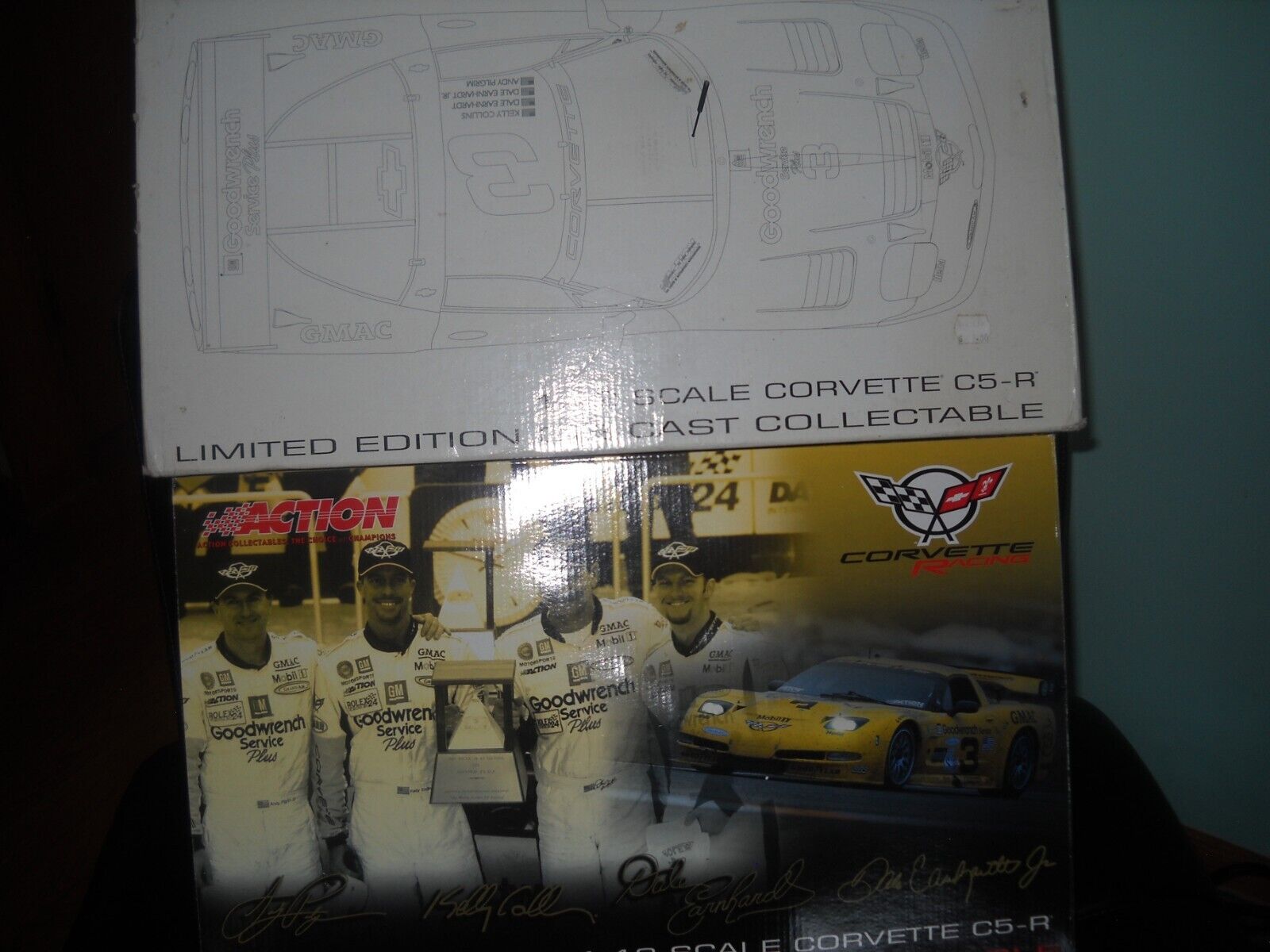 Foto 16 di 17