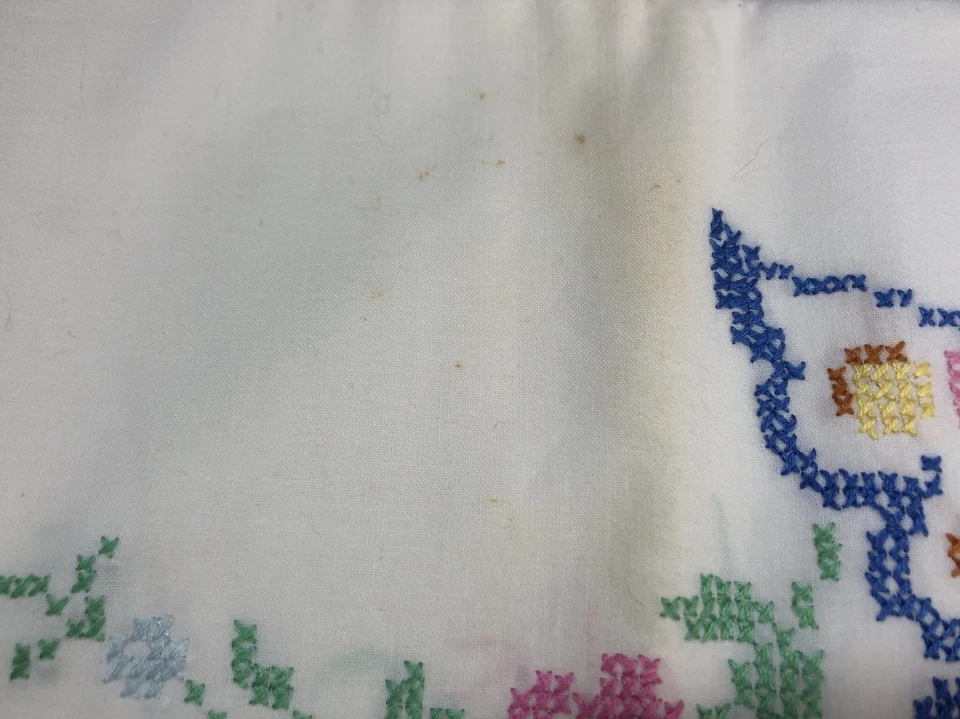 Par De Fundas De Almohada De Colección MARIPOSA Punto De Cruz con Borde De Encaje Crochet (RF884) Foto 4 de 4