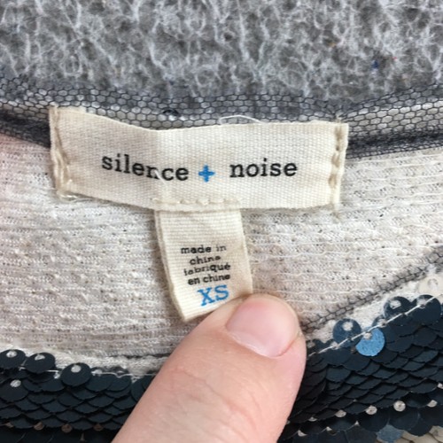 Silence + Noise Sequins Top Womens XS Beige Blue Striped Cap Sleeve Pullover - Picture 18 of 21