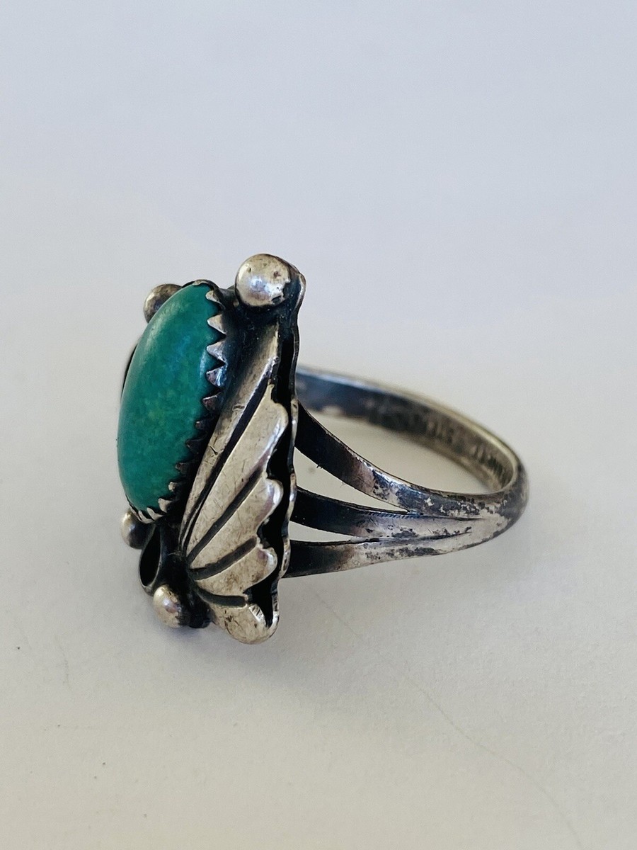 Vintage NAVAJO L Lee Bennett Signed Sterling Silver Vintage NAVAJO L Lee Bennett Signed Sterling Silver