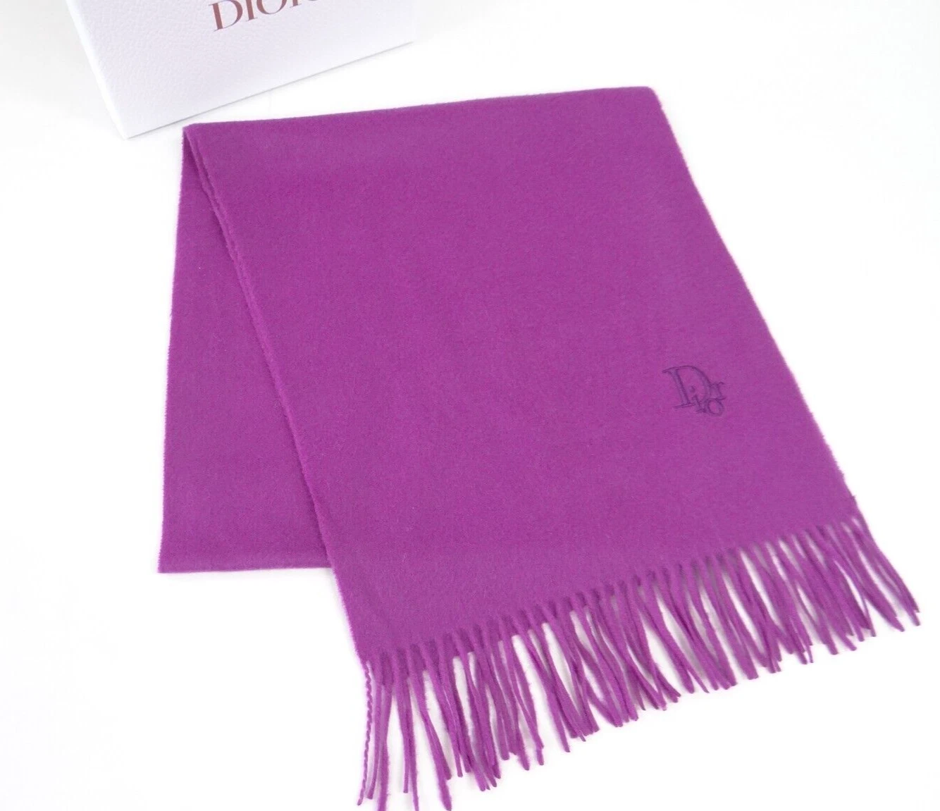 Christian Dior foulard silencieux cachemire violet avec boite livraison gratuite 49210299100 N