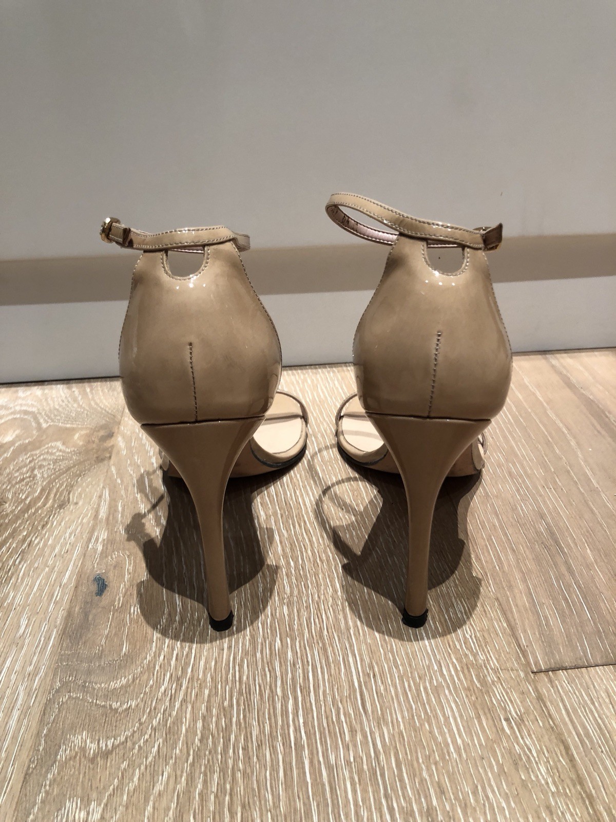 Stuart Patent Weitzman nudistong Beige Patent Stuart 6.5 0a7d36 Stuart Patent Weitzman nudistong Beige Patent Stuart 6.5 0a7d36