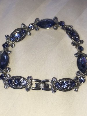 GIVENCHY Blue Marquis Crystal Bracelet 7.25 Never Worn Gorgeous!