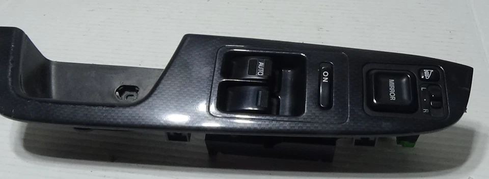 Bisel interruptor ventana eléctrica izquierda fibra carbono Honda Prelude 1997-2002 Foto 4 de 4