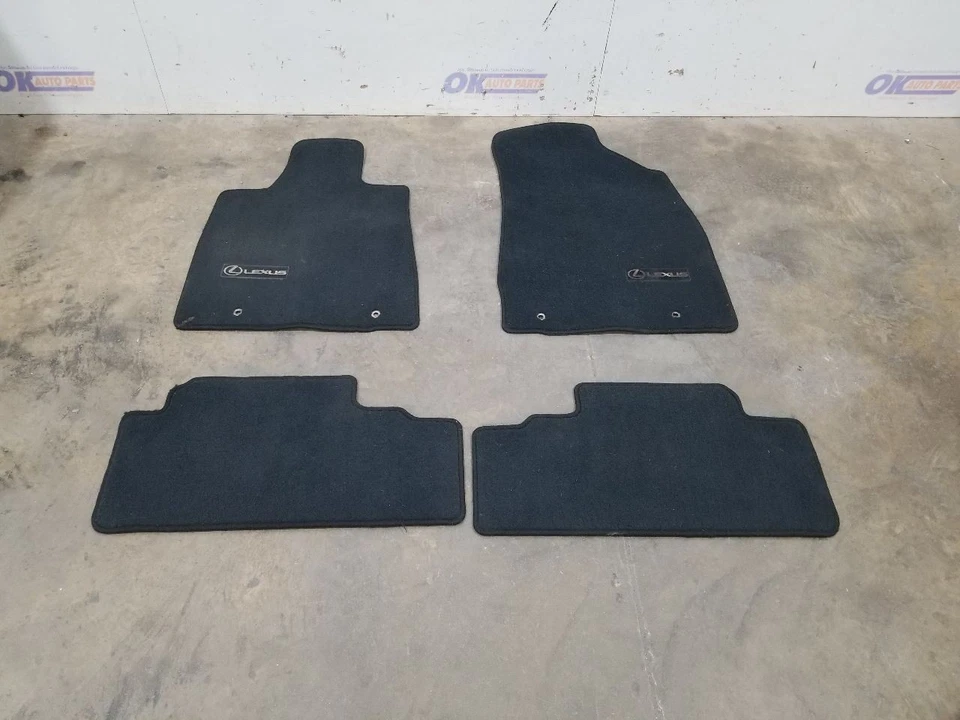 Juego de alfombrillas Lexus RX350 2010 negras  Foto 2 de 4