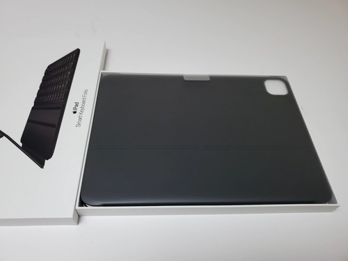 Apple iPad Pro 11 Smart Keyboard Folio 1st 2nd 3rd 4th Gen & iPad Air 4 & 5 -NEW - Picture 8 of 14