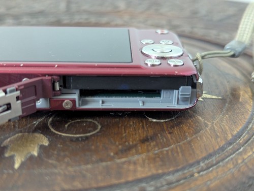 Casio Digital Camera Exilim EX-S10 10.1MP Silver Tested with Box & Charger Read - Picture 16 of 20