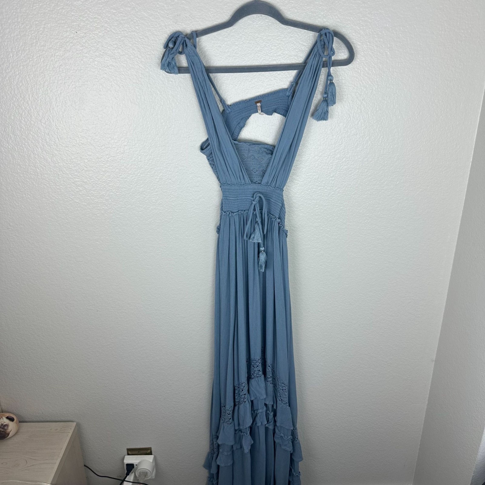 Picture 2 of 12