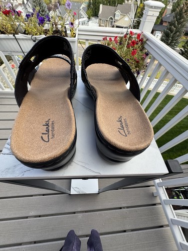 SANDALIAS CLARKS MUJER DOS CORREAS CUERO MARRÓN, TALLA 11M, NUEVAS SIN CAJA, A++++ - Imagen 10 de 16