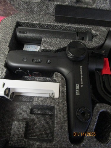 Zhiyun Weebill LAB Gimbal Stabilizer DSLR Cameras - Opened Box - Missing Battery - Picture 5 of 5