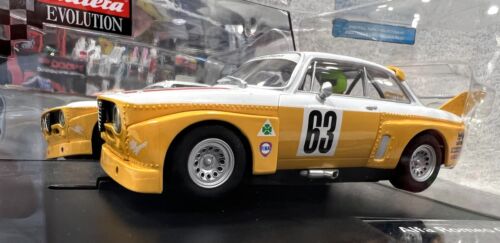 SLOT CAR CARRERA EVOLUTION 27416 ALFA ROMEO GTA SILHOUETTE RACE 2 - Picture 2 of 4