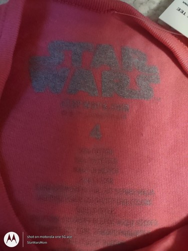 Girls Star Wars Baby Yoda Glitter T-Shirt Size 4 & Size 5 - Bild 5 von 7