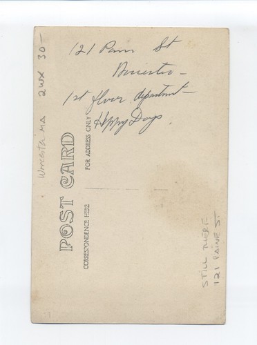Cartolina fotografica Worcester MA RPPC, 121 Paine Street, ancora lì, "Happy Days" - Foto 3 di 3