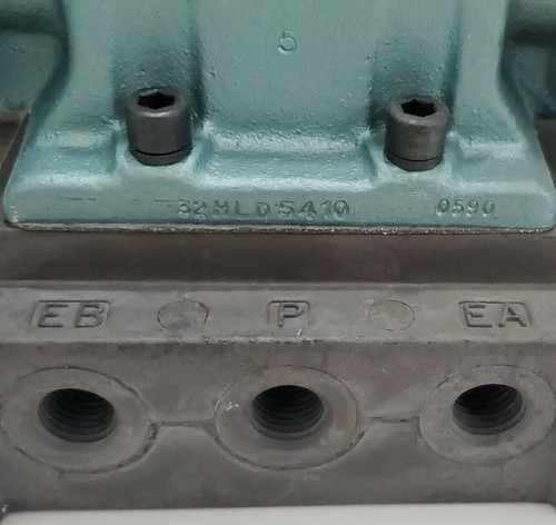 *NEW* Numatics 32HLD5410 Pneumatic Hand Operated Valve + Warranty!  - Picture 3 of 10