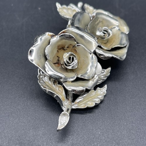 Vtg Coro Double Rose Flower Brooch Pin ~ Silver tone - Picture 4 of 8