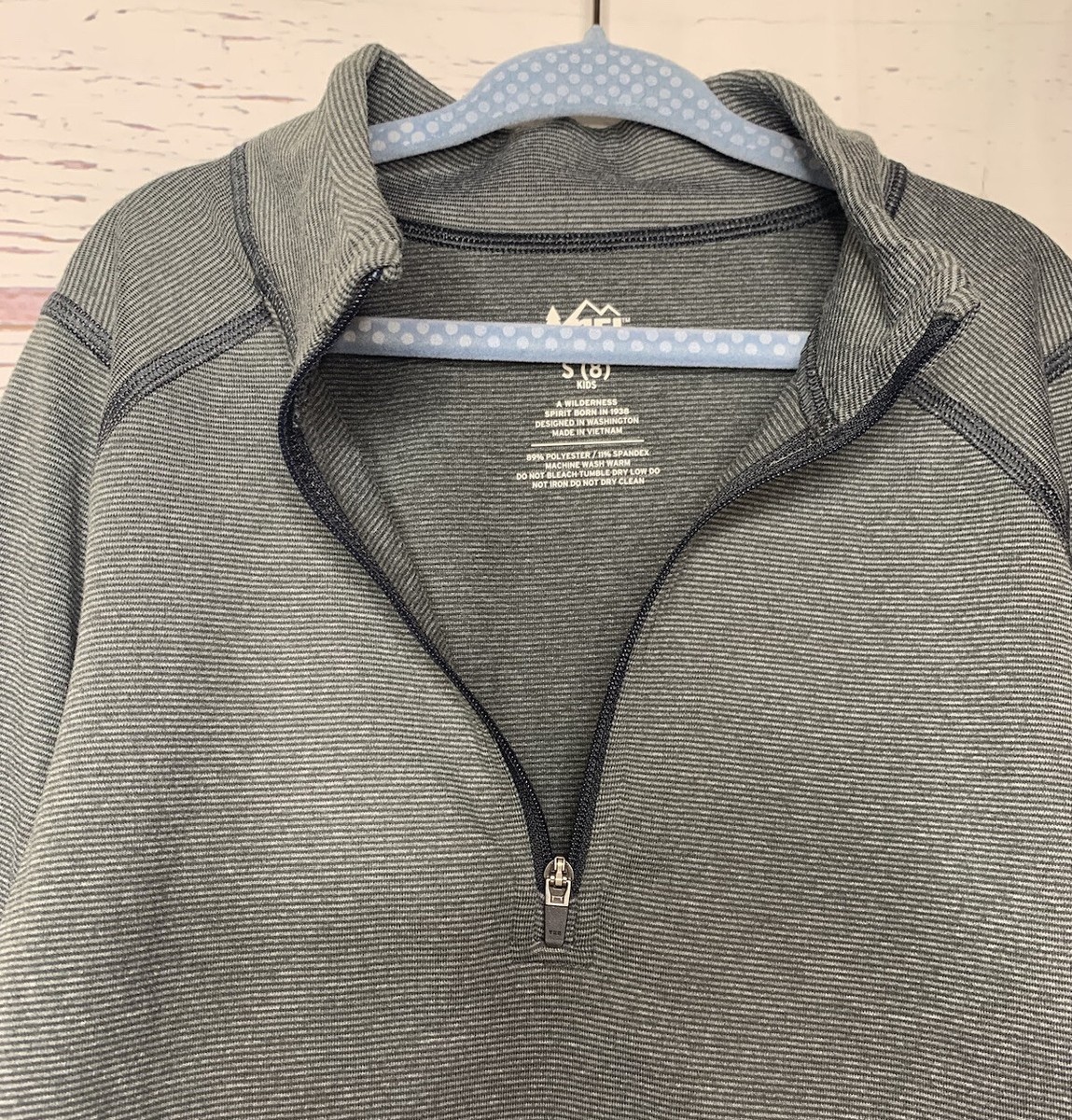 REI Kids Small (8) Pinstripe 1/4 Zip Pullover Long Sleeve Gray