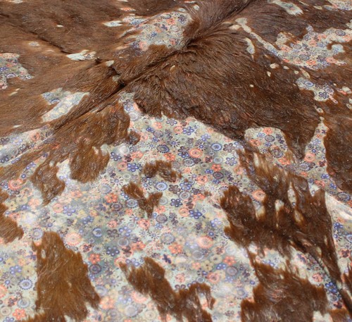Flowers Print on Brown & white COWHIDE -77 x 64 INCHES - Premium Cowhide - Picture 3 of 5