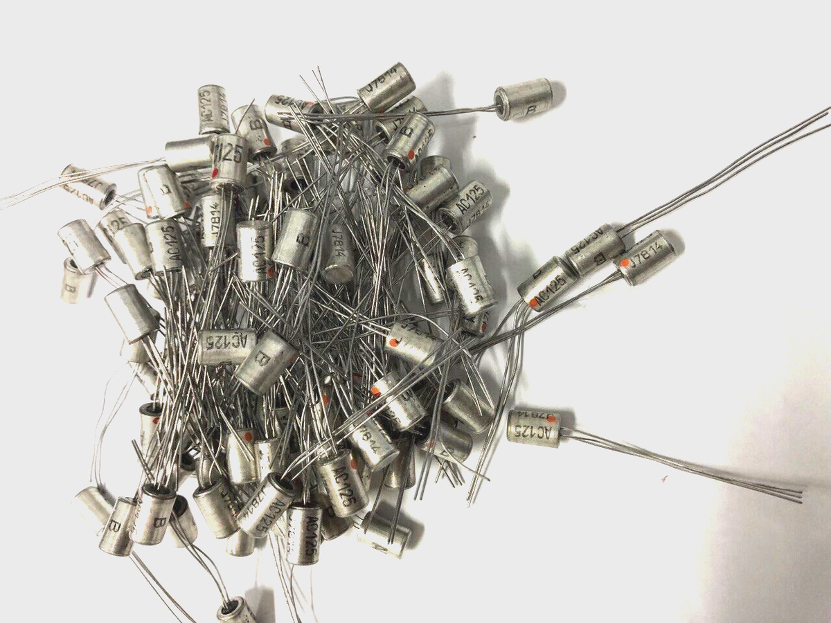 AC125 (NKT275) MULLARD NOS Germanium PNP transistor for fuzz AC125 (NKT275) MULLARD NOS Germanium PNP transistor for fuzz