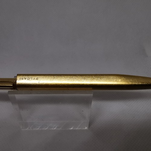 Penna a sfera Bvlgari eccentrica placcata oro - Foto 5 di 11
