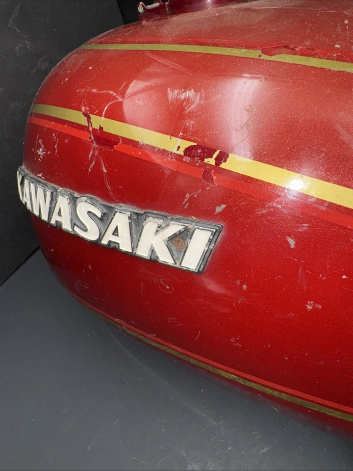 Kawasaki 1977 77 KZ 750 KZ750 B KZ750B OEM pintura original gasolina combustible tanque gasolina Foto 3 de 4
