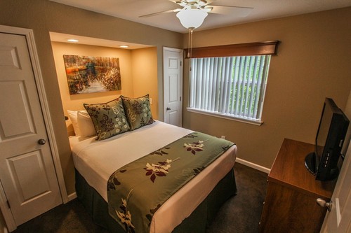 Branson Missouri Carriage Place Resort 2 Bedroom pick your week Vacation Rental - Picture 8 of 12