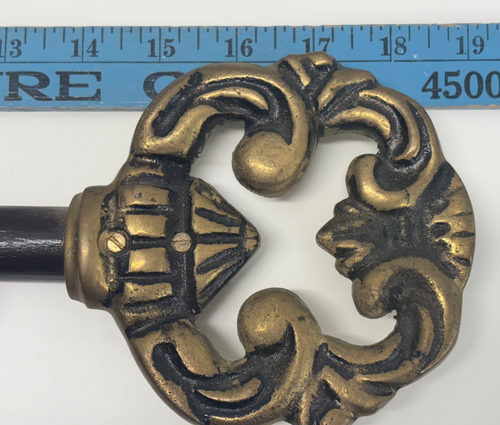 Vintage Brass Skeleton Key Wall Hook Decor Hook Hanger Antique Style 19" - Picture 9 of 9