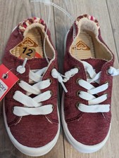 NWT Roxy Girls Slip On Bayshore Burgundy Shoes - size 12