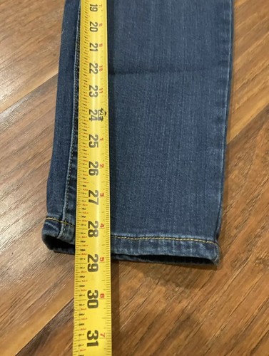 Judy Blue Skinny Fit Distressed Jeans - Bild 9 von 9