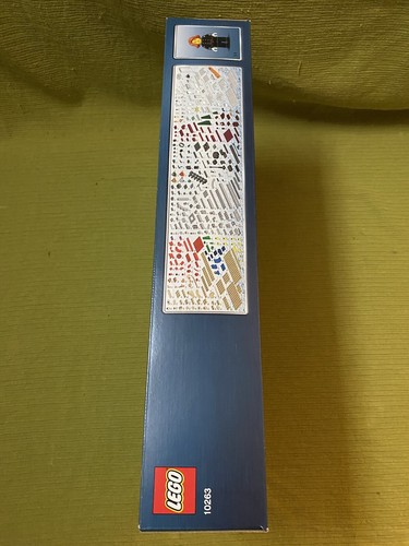 Lego Creator 10263, Winterliche Feuerwache - Bild 2 von 3