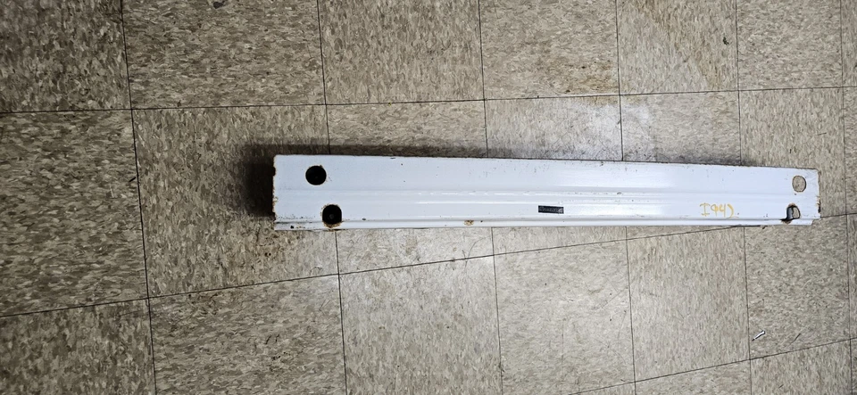 Barra de impacto de refuerzo de parachoques Scion XB 2008-2015 FABRICANTE DE EQUIPOS ORIGINALES Foto 2 de 4