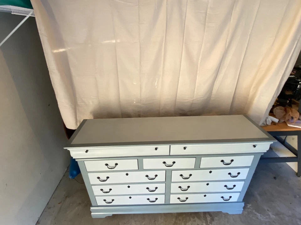 特大号卧室家具套装 — 第 4/4 张图片