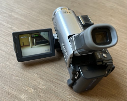 caméscope sony - Photo 7/11