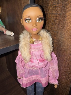 Moxie teenz bijou