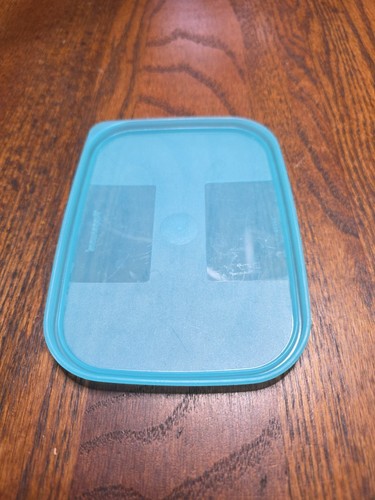 Tupperware 3 Cups Freezer Mates MCM Green Teal Turquoise Lid 2088B - Picture 2 of 5
