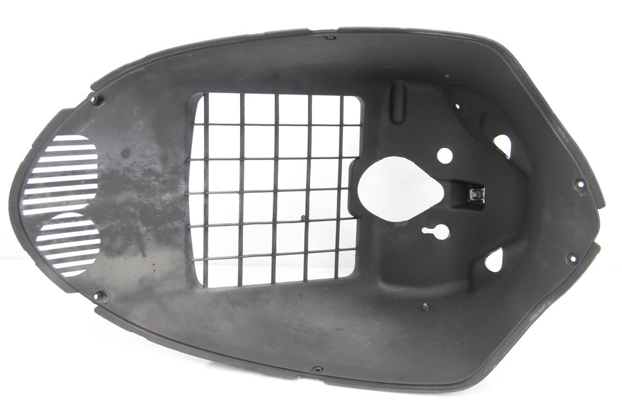 RADIATOR COVER - GILERA NEXUS 125 (2009 - 2013)