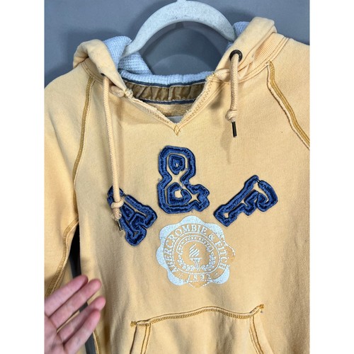 Suéter con Capucha Abercrombie & Fitch Amarillo Raro De Colección Talla Y2K Para Mujer M Años 90 Comodidad - Imagen 6 de 13