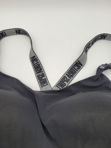Victoria’s Secret Lightweight Sport Bra 36DD Adjustable Straps black strappy - Picture 2 of 8