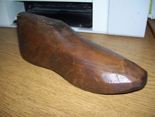 PRIMITIVE HAND MADE SOLID WOOD SHOE LAST-9 1/2" LONG
